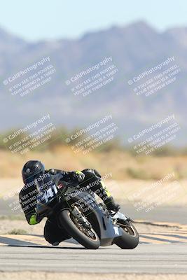 media/Oct-05-2025-CVMA (Sun) [[beeef4f201]]/Race 9-The Shootout/